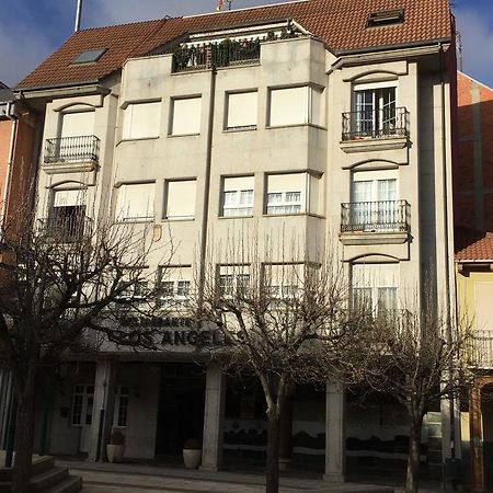 Hotel Los Angeles La Bañeza Exterior foto
